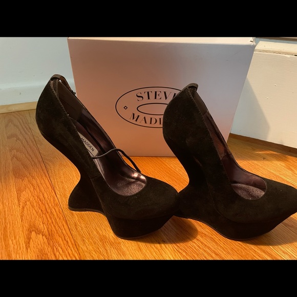 Steve Madden gravity heels - Picture 1 of 2